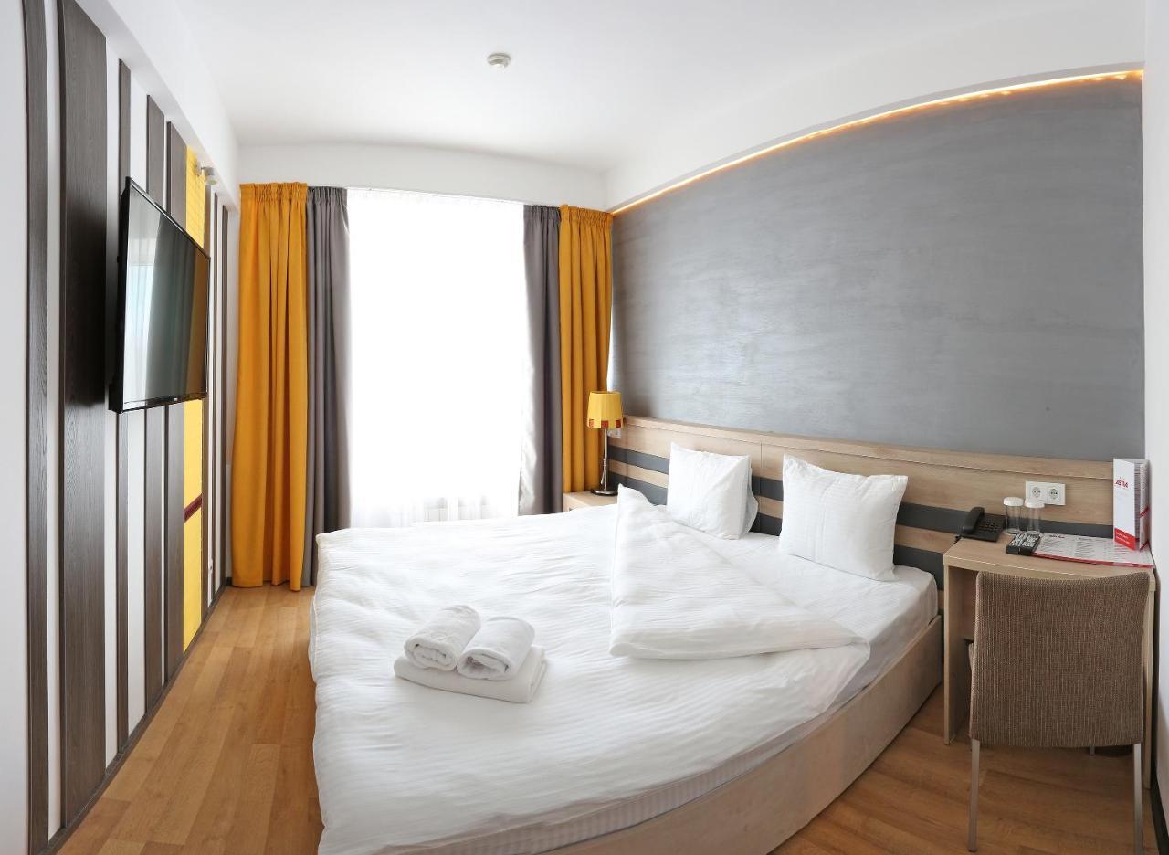 Astra Hotel Almatı Dış mekan fotoğraf